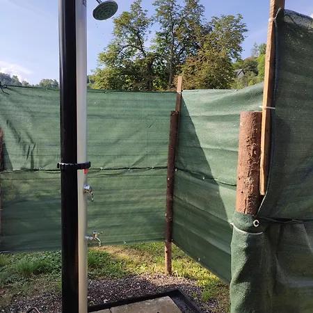 Luksuzni šator Rustic Glamping On A Farm Radovljica